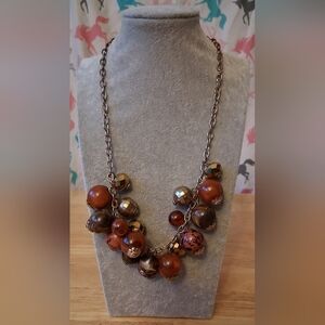 Vintage Erica Lyons Gold Tone & Neutral Bead Casual Costume Necklace Jewelry